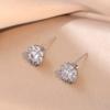 Brincos para Mulheres Estilo Japonês e Coreano Moda Transfronteiriça Celebridade da Internet Diamante Flash Temperamento Design de Nicho Brincos de Zircônia Rotativos para Mulheres