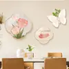 Decoración de pared de fondo para sofá de restaurante y sala de estar moderna minimalista color crema, con una pieza de arte mural luminosa de alta gama con un diseño creativo nórdico