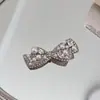 Presilha Jacaré Laço de Pérola Super Brilhante Luxo Leve, Presilha de Franja Estilo Coreano Fashion, Acessório de Cabelo Exquisito para Lado