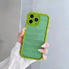 Patrón de Cocodrilo Adecuado para Funda de Teléfono Apple 16/16Promax de Cobertura Total, Funda Protectora Anticaídas, Antideslizante, Estilo Europeo y Americano