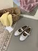 Zapatos Mary Jane Retro Franceses de Doble Hebilla para Mujer 2026 Primavera Nuevos Planos Estampado de Leopardo Zapatos Individuales Mocasines de Punta Redonda