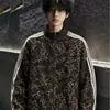Moda hip-hop de rua única, estilo chinês moderno, dança de rua do Instagram, hip-hop de alta rua, nova tendência de skate com grafite
