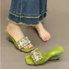 Sandalias de Playa y Chanclas de Moda para Mujer con Pedrería, Nuevo Modelo 2026, Diseño de Media Chancla a la Moda