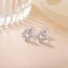 Yi Lu Yin Plata de Ley S925 Chapado en Oro Geométrico Redondo Ear Cuff Moda Simple Temperamento Versátil para Viajes Diarios Clip de Oreja de Plata Pendiente