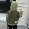 Ropa de Otoño e Invierno para Niños Chaqueta con Forro de Terciopelo Grueso Suéter de Lana Engrosado 2026 Nueva Moda Ropa de Algodón Caliente para Bebé
