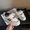 Zapatos de Skate Caña Baja Suela Suave Zapatos Casuales para Niños Novedad Primavera/Otoño 2026 Zapatos Blancos Antideslizantes Versátiles Unisex Zapatos Deportivos para Niños