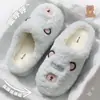 Chinelos de algodão para uso doméstico para homens, chinelos de pelúcia quentes antiderrapantes para interior com sola grossa de inverno, sapatos de algodão de inverno para mulheres