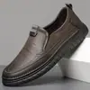 2026 Novos Sapatos de Couro Masculinos Novos Sapatos Casuais Masculinos Negócios Casuais Masculinos Mocassins Masculinos