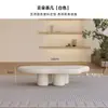 Sofá de tela simple y moderno estilo crema para apartamentos de alquiler, sofá nube de línea recta de lujo ligero para dormitorio, popular en TikTok
