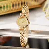 Reloj para Mujer de Nuevo Diseño con Esfera Pequeña Más Vendido, Reloj con Brazalete de Acero de Lujo Ligero Amigable para Estudiantes, Estilo de Nicho con Acabado de Alta Gama, Modelo Popular