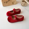 Zapatos de princesa para niña estilo Chanel pequeño, zapatos de una sola pieza de boca poco profunda para primavera y otoño, suela suave, zapatos para caminar para niños, estilo chino, zapatos de terciopelo para bebé