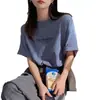 Camiseta de algodón de manga corta de verano para mujer, estilo coreano a la moda, holgada, de talla grande, de media manga, estilo elegante de Hong Kong.