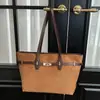 Bolsa Tote Retro de Gran Capacidad, Bolso de Hombro Simple de Nicho, Bolso de Mano de Gamuza de Moda Trendy para Mujer, Bolso de Hombro