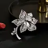 Broche de Flor de Zirconia Diamante Morado Elegante Vintage Lujo Ligero Brillante Ramo de Plantas Pin Corsage para Mujer