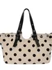 Bolsa Tote de Bolinhas de Nicho Estilo Coreano de Grande Capacidade, Bolsa de Ombro Diária Moderna e Fashion, Versátil para o Trabalho e Uso Casual, Bolsa de Ombro
