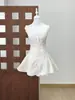 Marca de nicho vietnamita Jub1N2026Ss Vestido corto de línea A texturizado, dulce, retro, suave, que ciñe la cintura, adelgazante