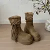 Botas de moda para mujer con suela gruesa y flecos 2026, elegante modelo nuevo de otoño, botines de media caña que aumentan la altura para personas menudas
