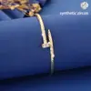 Pulseira Irregular de Cobre com Zircônia Incrustada em Forma de Coração de Luxo Leve de Alta Qualidade, Venda Quente Transfronteiriça, Joia de Mão Exquisita, Fashion e Versátil