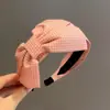 Tecido Jeans Minimalista com Bolinhas Color-Blocking Laço Grampo College Ins para Mulheres com Toque de Luxo, Grampo de Cabelo com Coroa Alta Antiderrapante