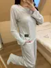 Pijama Otoño/Invierno Estilo Mujer Dulce Cachemir Se Puede Usar al Aire Libre Estilo Japonés Falso Dos Piezas Color Sólido Conjunto Primavera/Otoño Celebridad de Internet Ropa de Casa