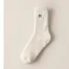 Meias Grossas de Fleece de Coral para Outono e Inverno, Meias Quentes de Pelúcia para Maternidade, Meias de Pelúcia para Dormir, Meias de Chão Meia-Calça com Laço, Meias Femininas