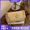 Bolsa Feminina Transfronteiriça Estilo Coreano Versátil de Alta Qualidade para o Dia a Dia Bolsa de Ombro 2026 Novo Design de Nicho Bolsa Transversal com Corrente