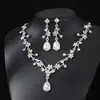 Conjunto de collar y pendientes de corona de pedrería de flor de novia estilo lujo ligero accesorios para vestido de novia clavícula