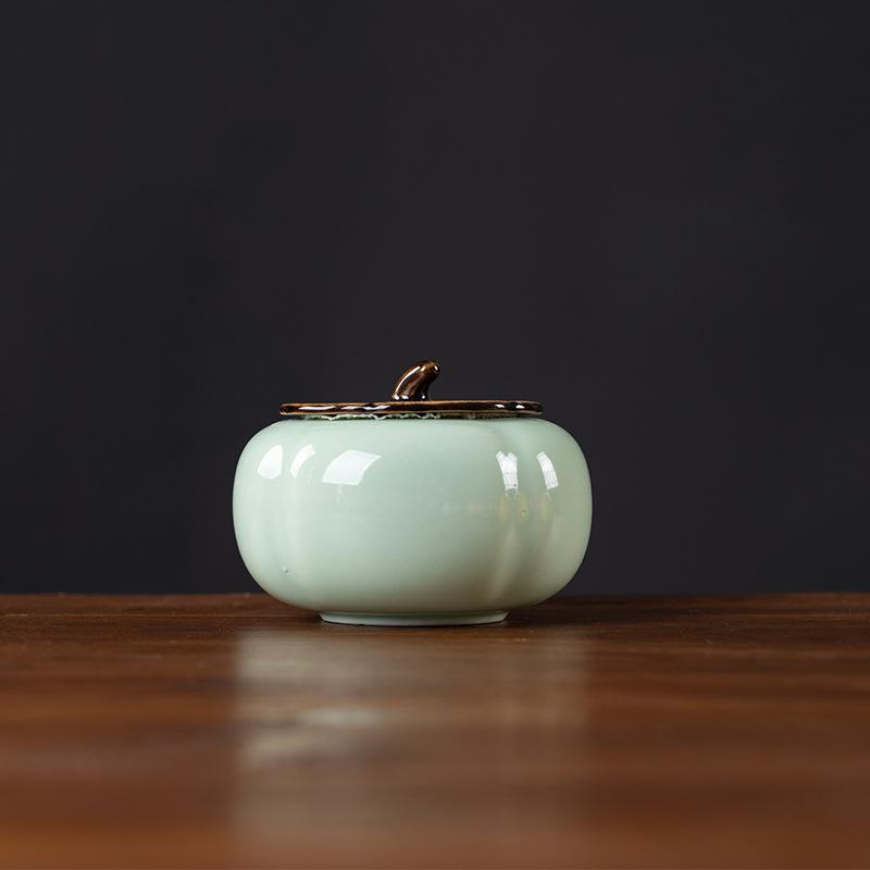 青 柿子