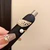 Resplandor de Perla Ala Dorada~Anillo de Ala de Perla y Circonita Estilo Lujo Ligero Temperamento Francés Anillo de Alta Gama Joyería de Mano Elegante y Versátil