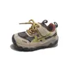 Zapatillas deportivas para niños 2026 nuevo modelo de otoño, zapatillas de correr de malla ligeras con suela blanda para niños y niñas, zapatillas de entrenamiento estilo alemán para papá