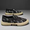 Zapatos de Lona Camuflaje Transfronterizos para Hombre Verano Transpirables Deportivos Casuales Slip-on Zapatos Perezosos Zapatos de Tela Old Beijing Venta al por Mayor