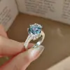 Anillo de Fruta del Dragón Rojo Rosa Diamante Rubí de Moda y Lujoso con Diseño de Mariposa Súper Hada Anillo Azul Paraíba Tanzanita para Mujer
