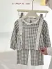 8011 Conjunto de Pijama para Niña, Clase A, Nuevo Otoño 2026, Ropa de Casa de Licra para Niños, Manga Larga, Estilo Coreano, Ribete de Encaje