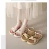 Sandálias Femininas para Uso ao Ar Livre, Novo Estilo Fada Verão 2026, Tira Única com Fivela, Estilo Francês para o Dia a Dia, Adequadas para Combinar com Vestidos, Sandálias de Praia