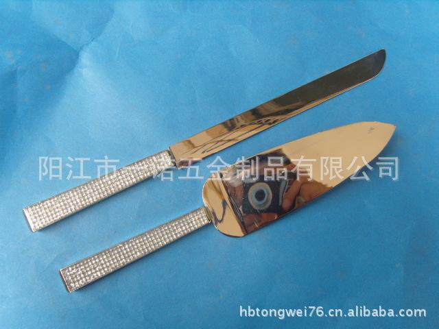 蛋糕铲刀锌合金刀产品重量165克,铲重量为190克,