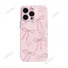 Capa de Celular Filme Rosa com Laço Estilo Girly para iPhone 17, Estilo Simples Ins, Capa Protetora com Furos Finos para Apple 15/16