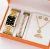 Conjunto Popular de Relojes para Mujer Transfronterizo de Comercio Exterior, Conjunto de Cinco Piezas con Reloj para Mujer Incrustado de Diamantes, Reloj de Cuarzo Cuadrado de Moda para Dama