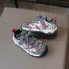 Zapatos de Senderismo para Exteriores para Niños 2026 Nuevo Estilo Otoño Zapatos para Niños Anticolisión Antipatadas Zapatos Deportivos Transpirables Antideslizantes