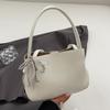 Atacado Transfronteiriço Novo Design High-end Simples Portátil Bolsa Saco Feminina para Trabalho Lazer Versátil Bolsa Transversal de PU