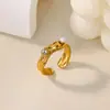 Anel Aberto Novo de Zircônia com Pedras de Diamante Cruzado Anel Simples Francês para Dedo Indicador Personalidade Temperamento Joia de Mão de Luxo Leve para Mulheres Venda por Atacado