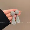 Pendientes de Gota de Agua Completamente de Diamante para Industria Pesada Europea y Americana Moda Femenina Lujo Ligero Pendientes Geométricos de Diamante Super Brillantes Pendientes de Temperamento Elegante