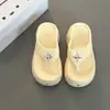 Sandalias de Chancla con Remache de Estrella de Cuatro Puntas, Casual Simple, Suela Gruesa, Moda de Primavera, Antideslizantes para Exteriores, Chanclas de Playa para Niñas
