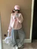 Moletom Chique com Estampa de Letras e Gola Diagonal para Mulheres, Casual com Caimento Solto, Moda Versátil, Estilo Top 'Garota Quente Preguiçosa'