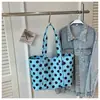 Bolso de mano casual de lunares de gran capacidad, versátil y elegante, adecuado para que las mujeres lo lleven en la mano o como bolso de hombro para el trabajo y los desplazamientos