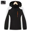 Venta al por mayor de fábrica ropa de asalto para exteriores para hombre y mujer tres en uno dos piezas desmontable a prueba de viento impermeable traje de montañismo