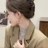 Brincos de argola minimalistas da moda com um toque de luxo, novos brincos populares de 2026, brincos femininos da moda e versáteis atacado