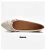 Nuevos zapatos planos personalizables con logo, uso casual diario, con hebilla de cinturón, suela suave, verdaderamente antideslizantes, corte bajo, zapatos de PU blanco