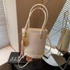 Bolso Cubo de Mano de Alta Gama Estilo Coreano Modelo Nuevo 2026 Bolso Cruzado de Hombro Simple Bolso Pequeño Casual Retro