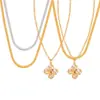 Collar de Acero de Titanio Chapado en Oro con Colgante de Flor Pastoral Incrustado de Diamantes Retro Japonés y Coreano Cadena para Clavícula de Moda de Lujo Accesible Estilo Chic