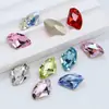 Pedras de Strass para Unhas Dongzhou Cristal em Formato de Machado 9x14 Strass de Vidro de Alta Qualidade, Strass de Formato Irregular, Decorações para Nail Art, Strass Dongzhou em Formato de Machado
